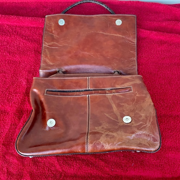 Gucci Vintage Shoulder Bag - Picture 3 of 13